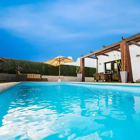 Delicious Golf فيلة *